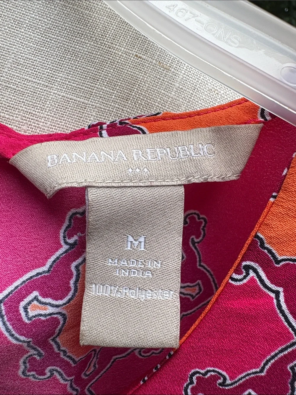 Banana Republic pink, orange, blue patterned sleeveless top sz M - Picture 2 of 6